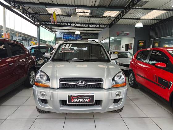 HYUNDAI TUCSON 2.0 MPFI GL 16V 142CV 2WD GASOLINA 4P MANUAL HYUNDAI TUCSON 2.0 MPFI GL 16V 142CV 2WD GASOLINA 4P MANUAL